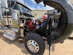 2027 Kenworth W900L photo 10
