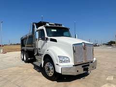 2027 Kenworth T880 photo 1