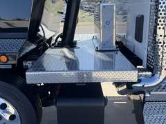 2027 Kenworth T880S PH photo 4