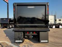 2027 Kenworth T880 photo 4