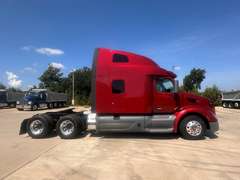 2021 Peterbilt 579 photo 2