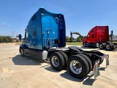 2022 Peterbilt 579 photo 7