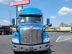 2022 Peterbilt 579 photo 7