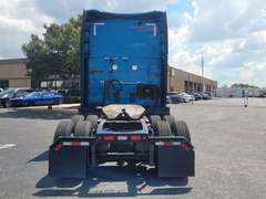 2022 Peterbilt 579 photo 5