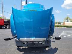 2022 Peterbilt 579 photo 8