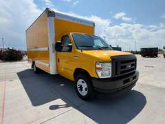 2022 Ford E350 photo 1