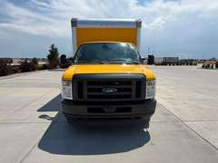 2022 Ford E350 photo 7
