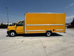 2022 Ford E350 photo 9