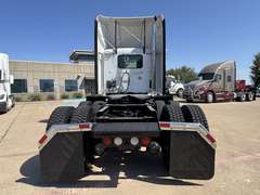 2022 Kenworth T680 photo 5