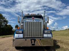 2024 Kenworth W900 photo 7