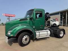 2022 Kenworth T880 photo 2