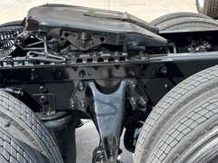 2022 International LT625 photo 4