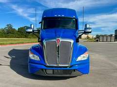 2023 Kenworth T680 photo 7