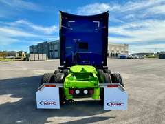 2023 Kenworth T680 photo 5