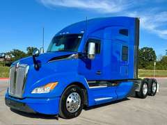 2023 Kenworth T680 photo 2