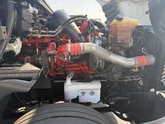 2022 International LT625 photo 10