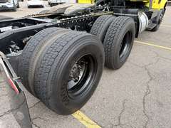 2023 International LT625 photo 6