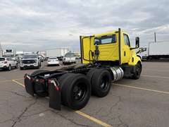 2023 International LT625 photo 5