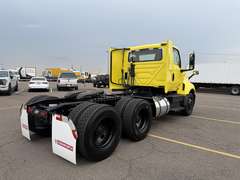 2023 International LT625 photo 4