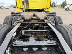 2023 International LT625 photo 8