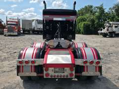 2022 Kenworth W900L photo 5