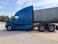 2022 Kenworth T680 photo 8