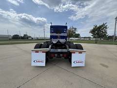 2027 Kenworth W900L photo 5