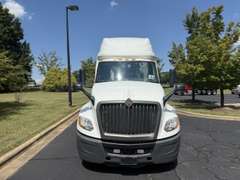 2021 International LT625 photo 2