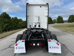 2023 Kenworth T680 photo 5