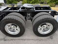 2023 Kenworth T680 photo 4