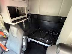 2024 Kenworth T680 photo 8