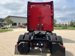 2024 Kenworth T680 photo 5