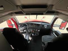 2024 Kenworth T680 photo 3