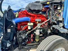 2023 Peterbilt 579 photo 6