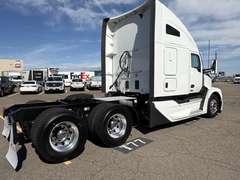 2023 Kenworth T680 photo 5