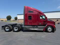 2022 Kenworth T680 photo 6
