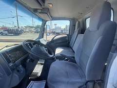 2021 Isuzu NPR-HD photo 3