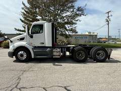 2021 Peterbilt 579 photo 4