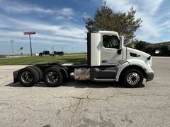 2021 Peterbilt 579 photo 7