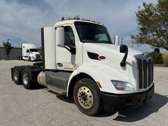 2021 Peterbilt 579 photo 1