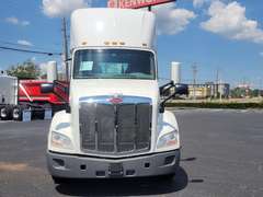 2021 Peterbilt 579 photo 7