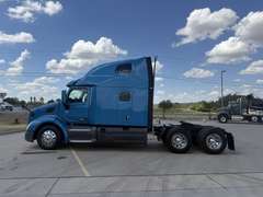 2021 Peterbilt 579 photo 6
