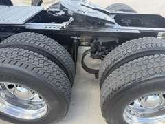 2021 Peterbilt 579 photo 9