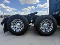 2021 Peterbilt 579 photo 10