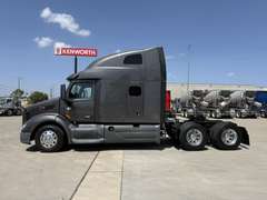 2022 Peterbilt 579 photo 6