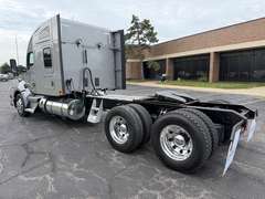 2018 Kenworth T680 photo 4