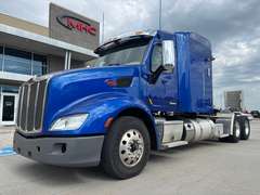 2019 Peterbilt 579 photo 2