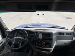 2019 Peterbilt 579 photo 3