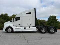 2022 Kenworth T680 photo 8