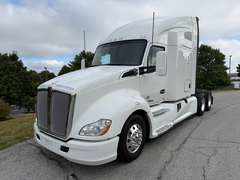 2022 Kenworth T680 photo 2